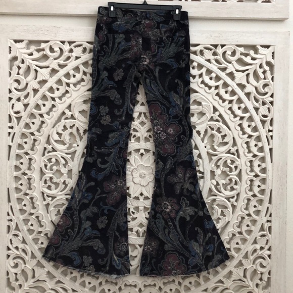 FREE PEOPLE Corduroy Flare Pants 26 🦋 - Picture 5 of 8
